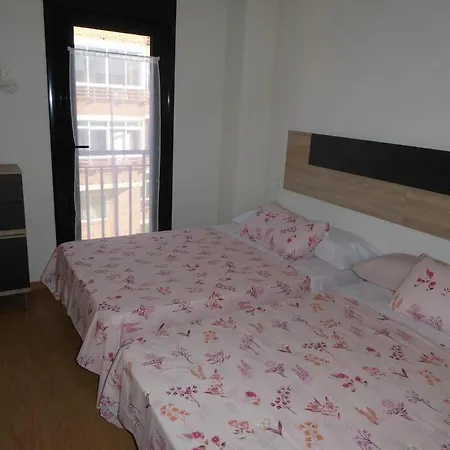 Apartment El Enebro